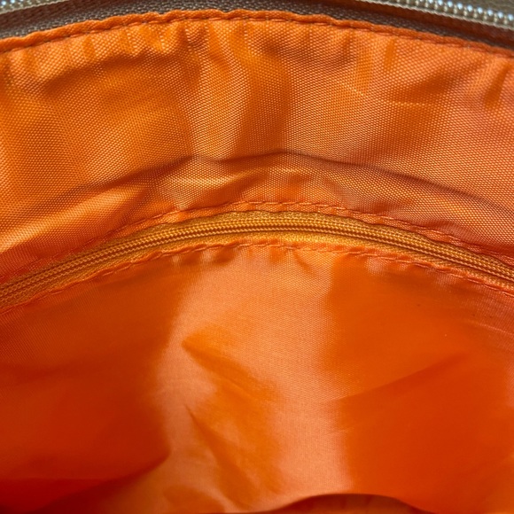 Lily Bloom Crossbody Bag - Picture 8 of 14